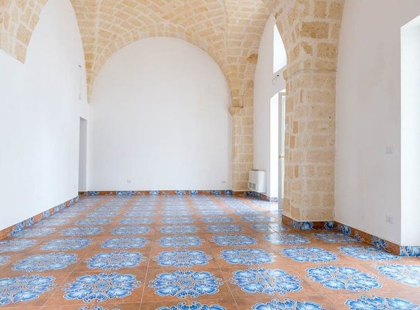 Grottaglie, Apulia 74023