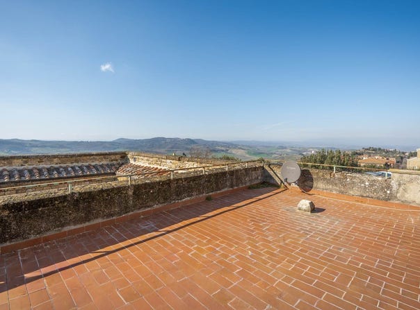 Montepulciano, Tuscany 53045