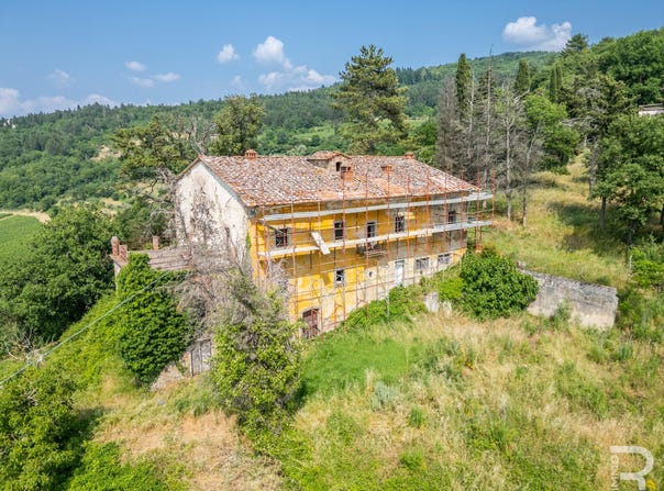 Rufina, Tuscany 50060