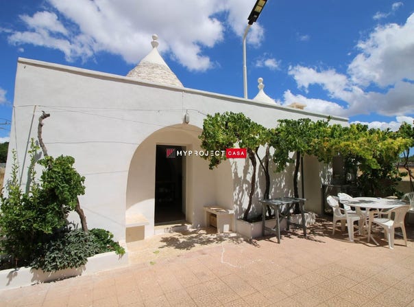 Martina Franca, Apulia 74015