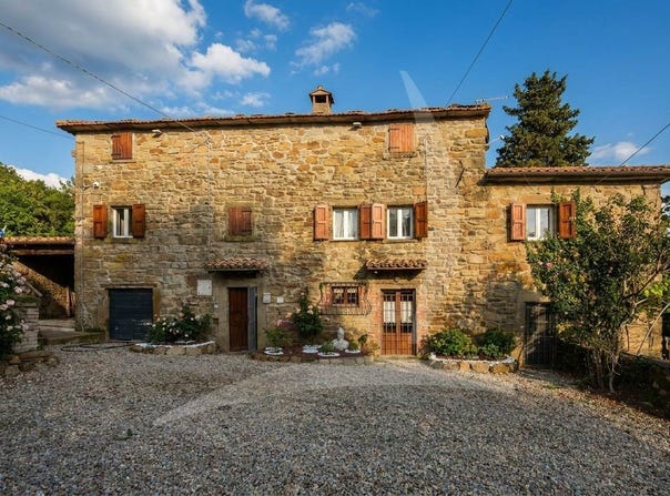 Arezzo, Tuscany 52100
