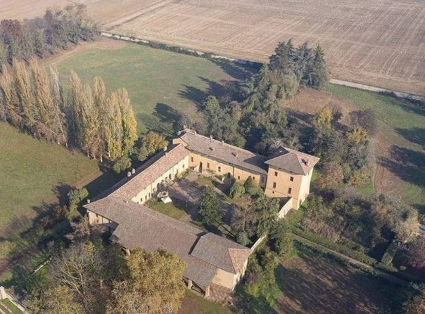 Vellezzo Bellini, Lombardy 27010