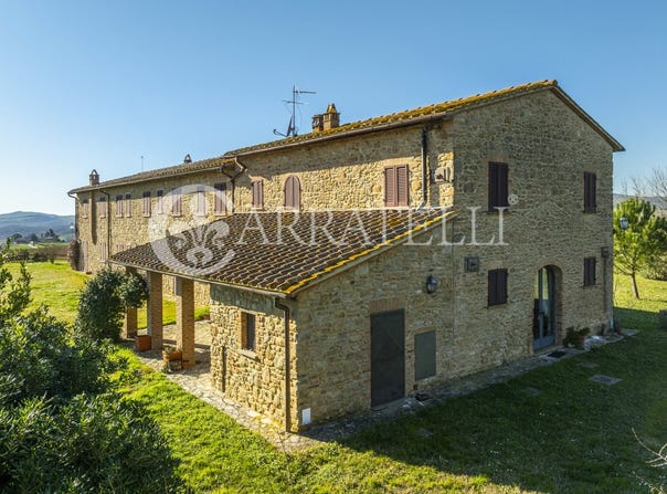 Volterra, Tuscany 56048