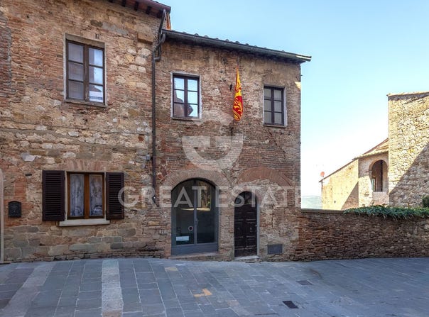 Montepulciano, Tuscany 53045