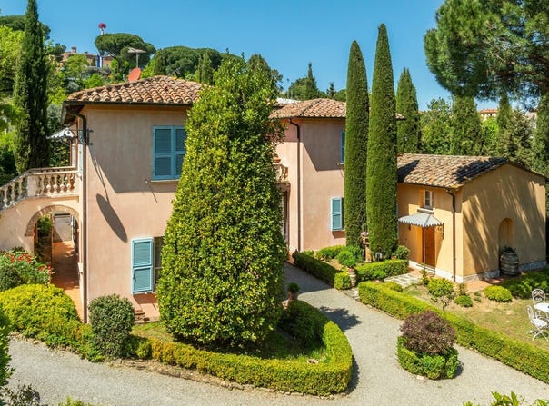 Montepulciano, Tuscany 53045