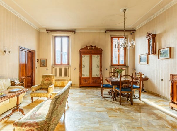 Montepulciano, Tuscany 53045