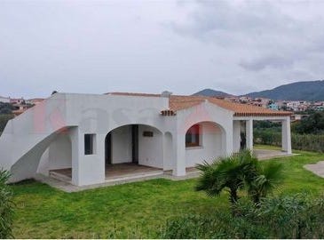 Via Enea, Budoni, Sardegna 113009