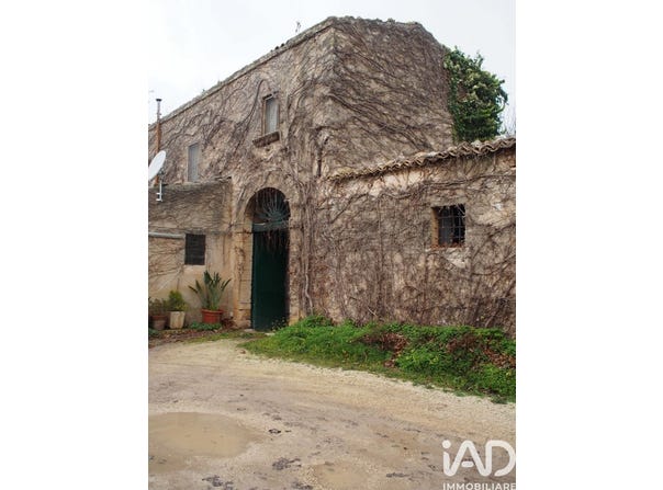 Chiaramonte Gulfi, Sicily 97010