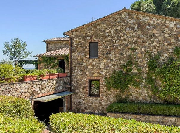 Cetona, Tuscany 53040