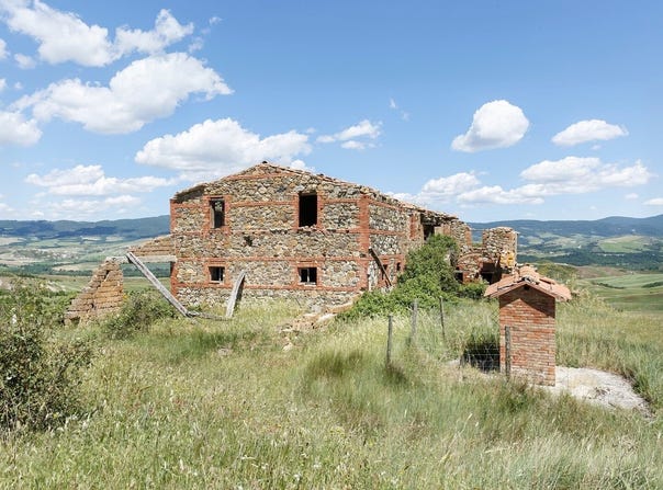 Radicofani, Tuscany 53040