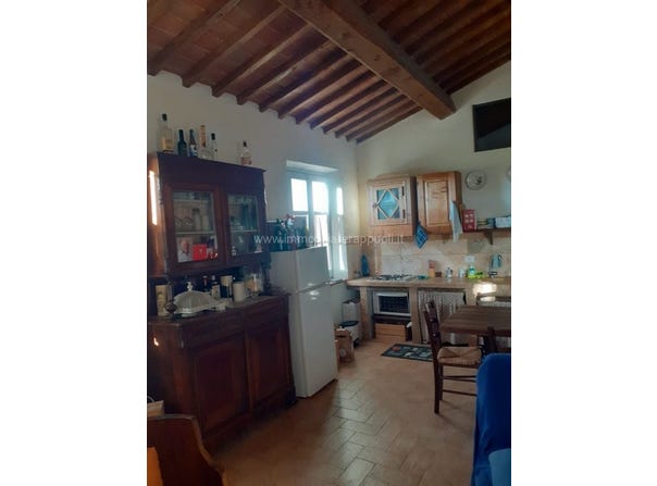 Lucignano, Tuscany 52046
