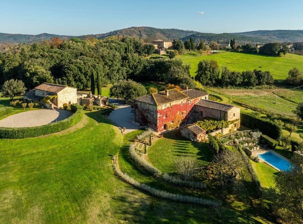 Siena, Tuscany 53100
