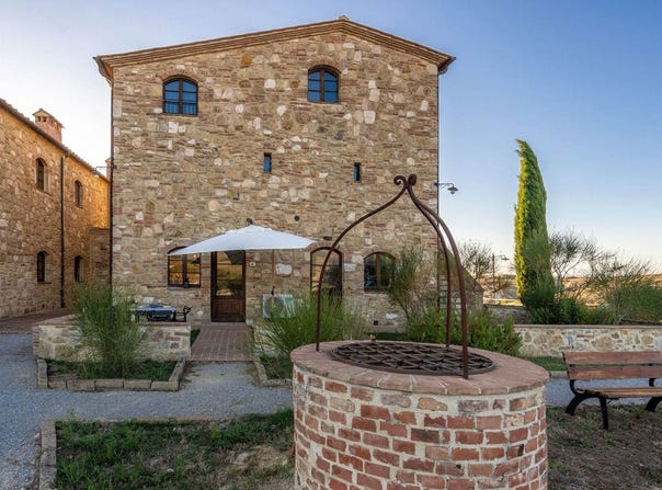Asciano, Tuscany 53041