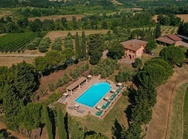 Peccioli, Tuscany 56037