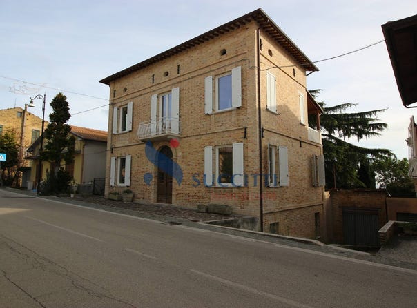 Controguerra, Abruzzo 64010