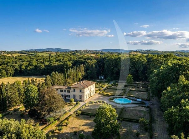 Monteriggioni, Tuscany 53035
