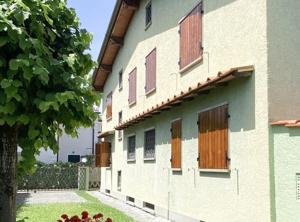 Forte dei Marmi, Tuscany 55042