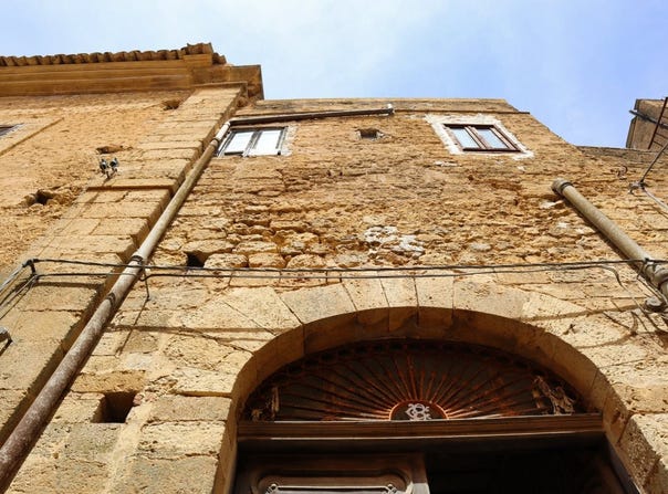 Naro, Sicily 92028