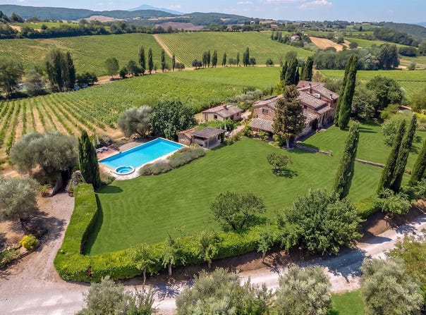 Montepulciano, Tuscany 53045