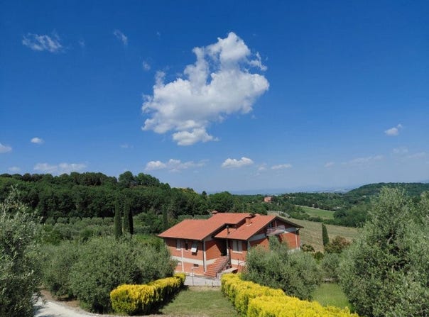 Montepulciano, Tuscany 53045