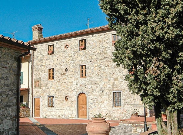 Quarrata, Tuscany 51039