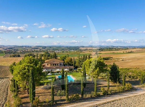 Siena, Tuscany 53100