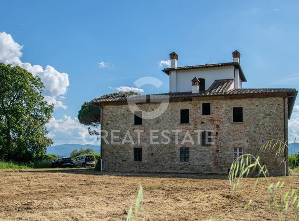Reggello, Tuscany 50066