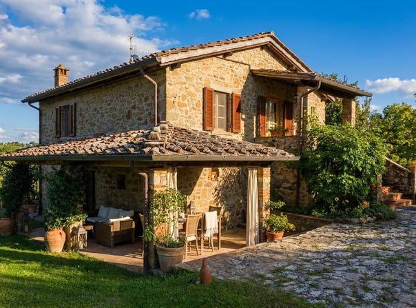 Bucine, Tuscany 52020