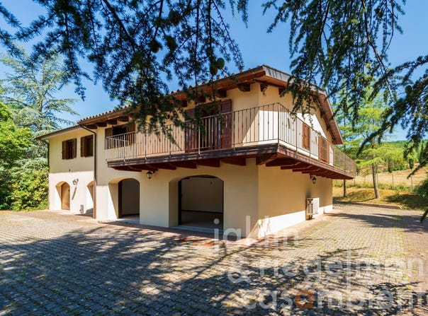 Pratovecchio, Tuscany 52015