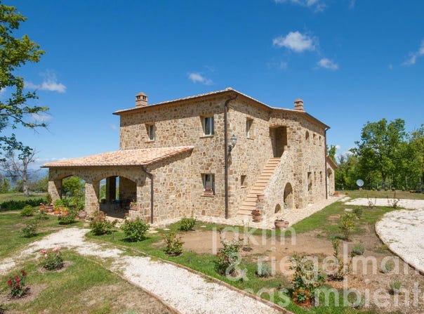 Cinigiano, Tuscany 58044