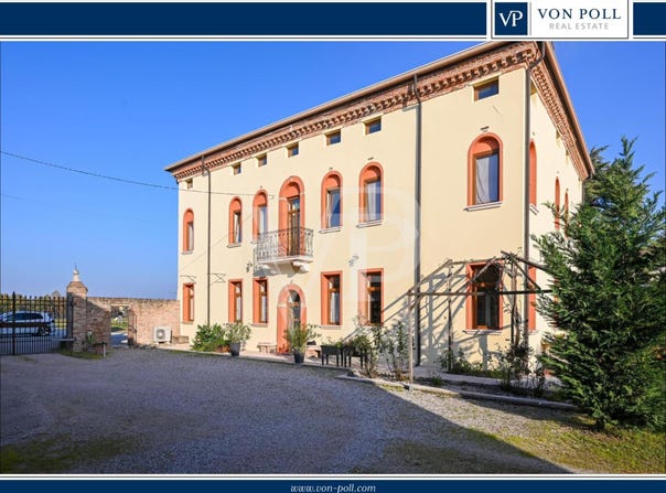 Albaredo d'Adige, Venice 37041