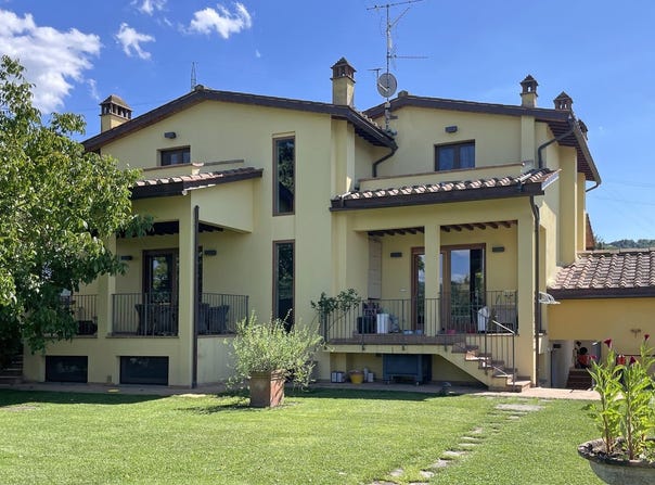 Arezzo, Tuscany 52100