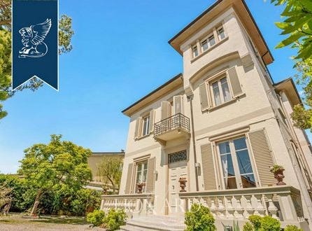 Viareggio, Lucca