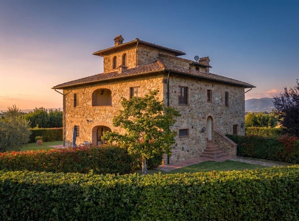 Arezzo, Tuscany 52100