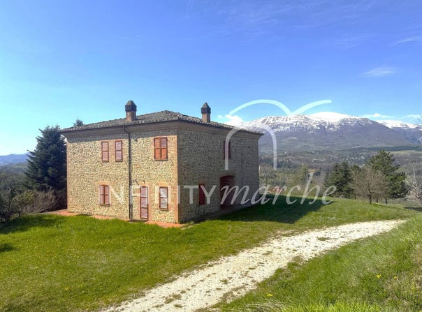 Amandola, Marche 63857