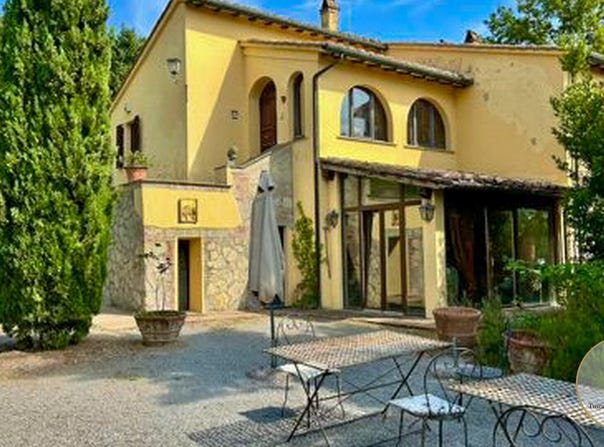 Sarteano, Tuscany 53047