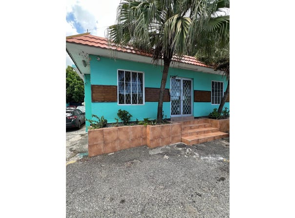 14 WESTMINSTER ROAD, Kingston 10, St. Andrew
