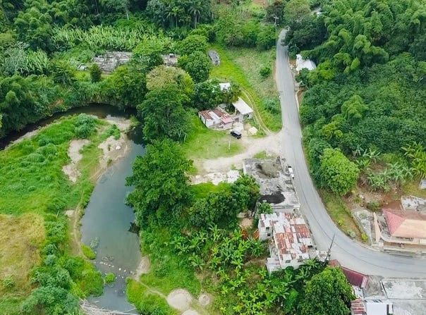 BOROBRIDGE, Borobridge, St. Ann