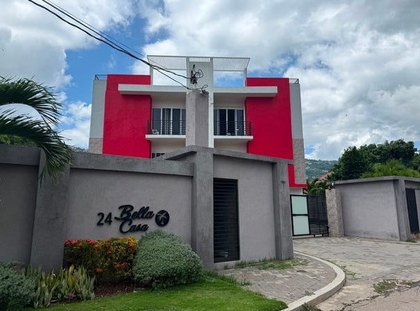 8 24 MADISON DRIVE unit: Bella Casa, Kingston 19, St. Andrew