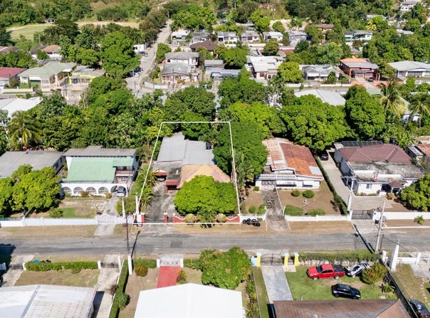 24 HURLINGHAM DRIVE, Kingston 19, St. Andrew