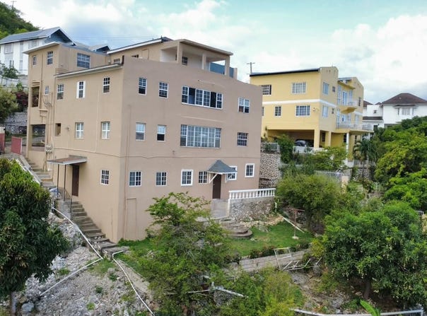 17 CLEOPATRA AVENUE unit: 4, Kingston 19, St. Andrew