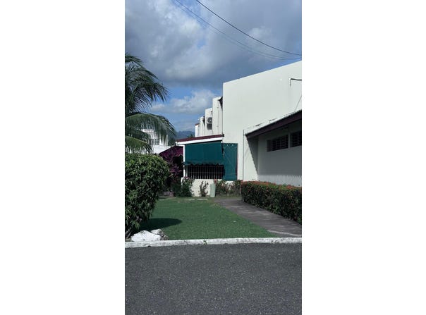 5 DEVON ROAD, Kingston 6, St. Andrew