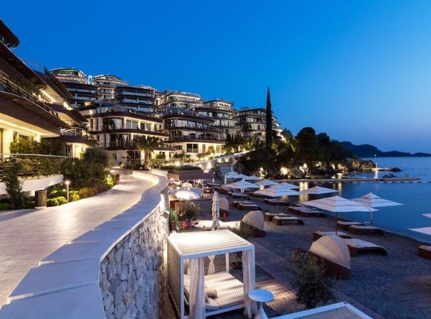 Luxurious apartments in Budva with spectacular sea view, Budva, Budva