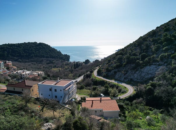 Petrovac, Budva Municipality 85300
