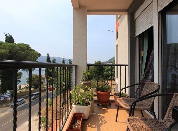 Bijela, Herceg Novi Municipality 83343