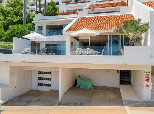 Brisas Diamante s/n, Cumbres Llano Largo, Acapulco de Juárez, Guerrero, Acapulco de Juarez, Guerrero 39820