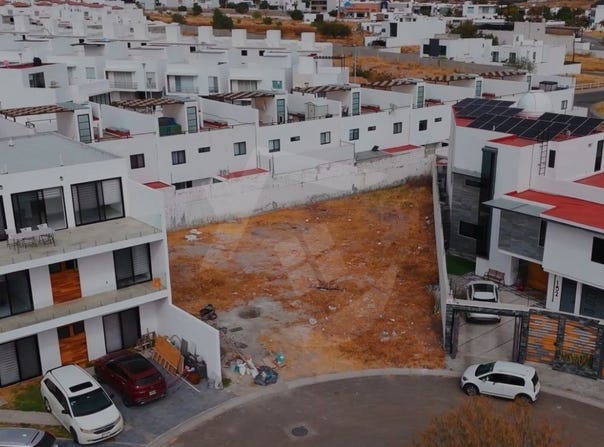 26 Cusárare, Juriquilla, Querétaro 76230