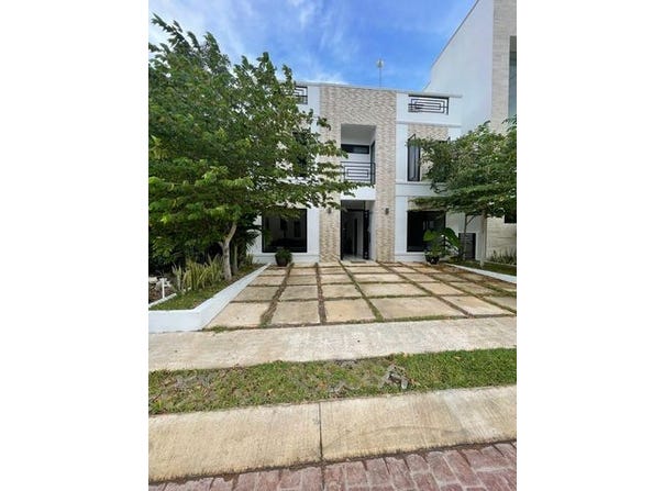 Av. Cumbres, Cancún, Quintana Roo 77500