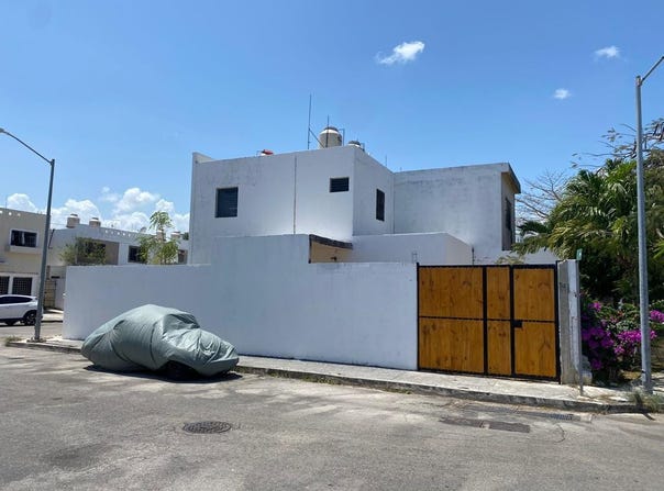 2 C. P.º de Castilla, Playa del Carmen, Quintana Roo 77725