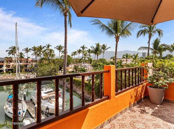 S/N Francisco Medina Ascencio unit: 33, Puerto Vallarta, JALISCO